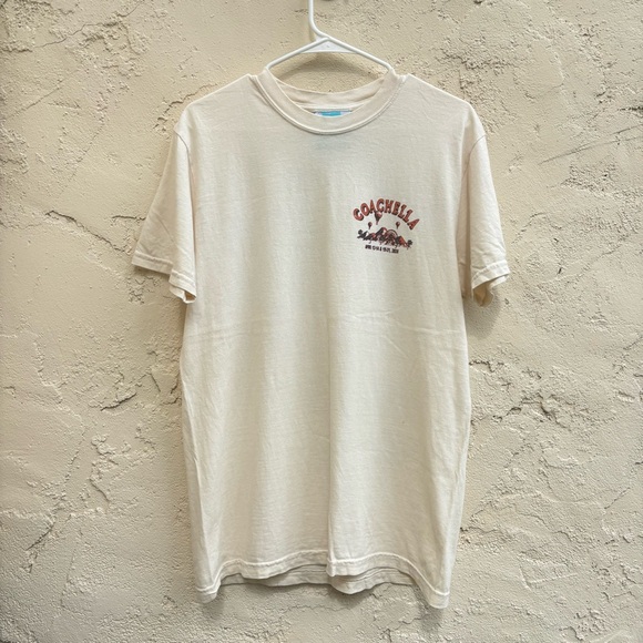Coachella Other - Coachella Cream Short Sleeve Tee